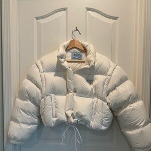Prada Re-Nylon cropped convertible down jacket